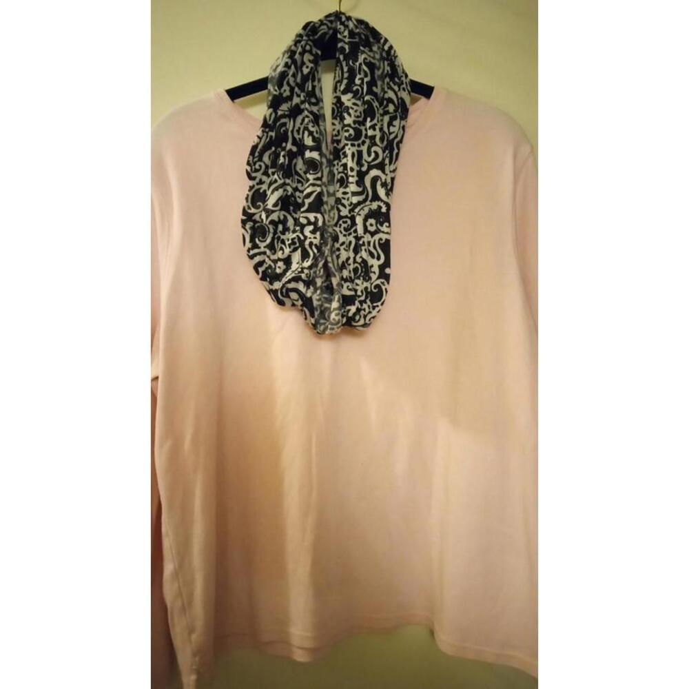 Studio Works (Kohls, The Loft, Target) Size XL Soft Pink Long Sleeve T-Shirt